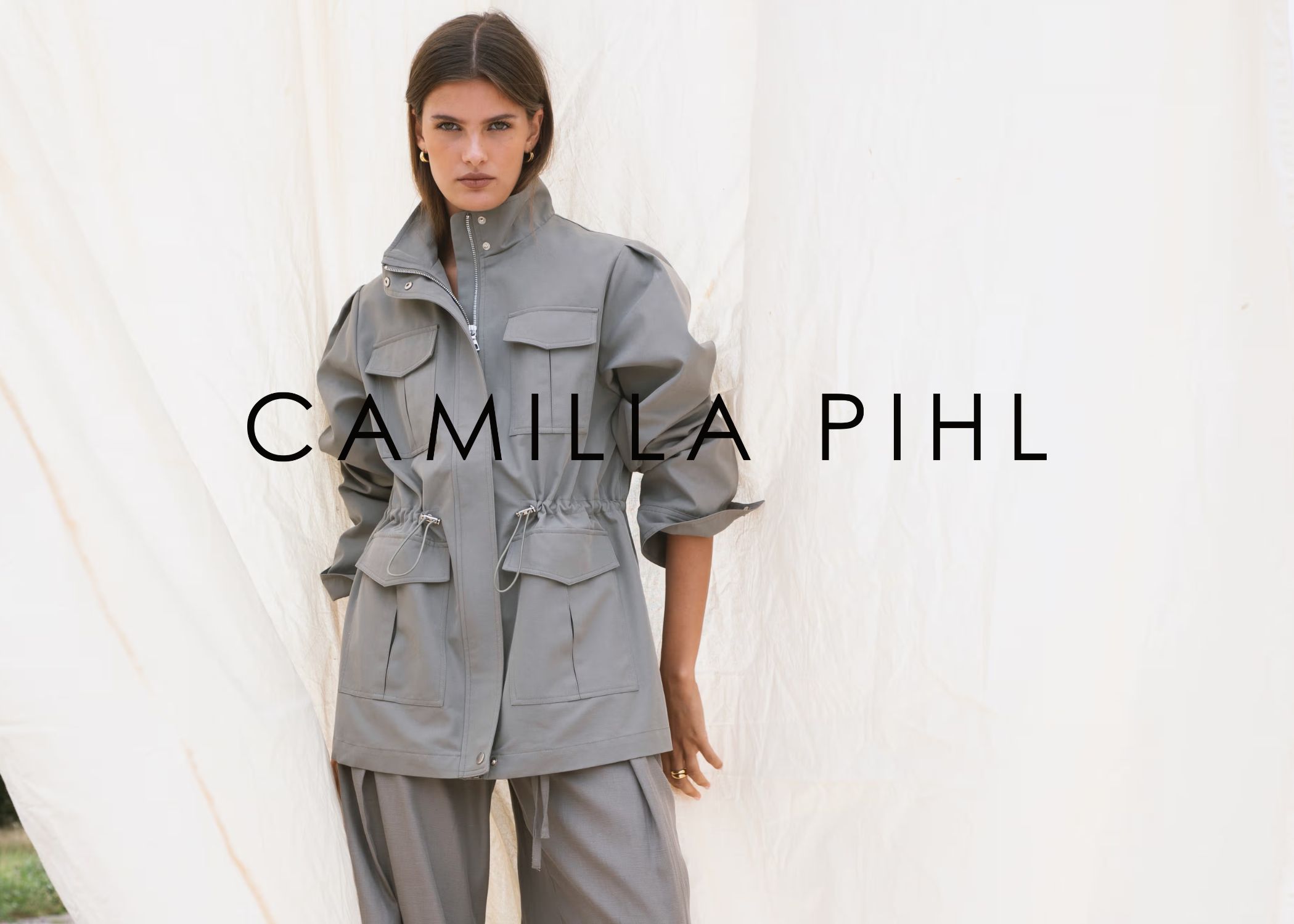 Camilla Pihl kolleksjon vist på modell – norsk fashion brand med fokus på design og livsstil